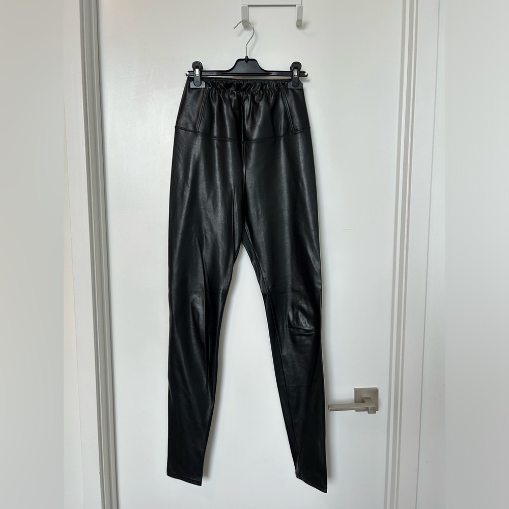 Vegan Leather Aritzia Leggings